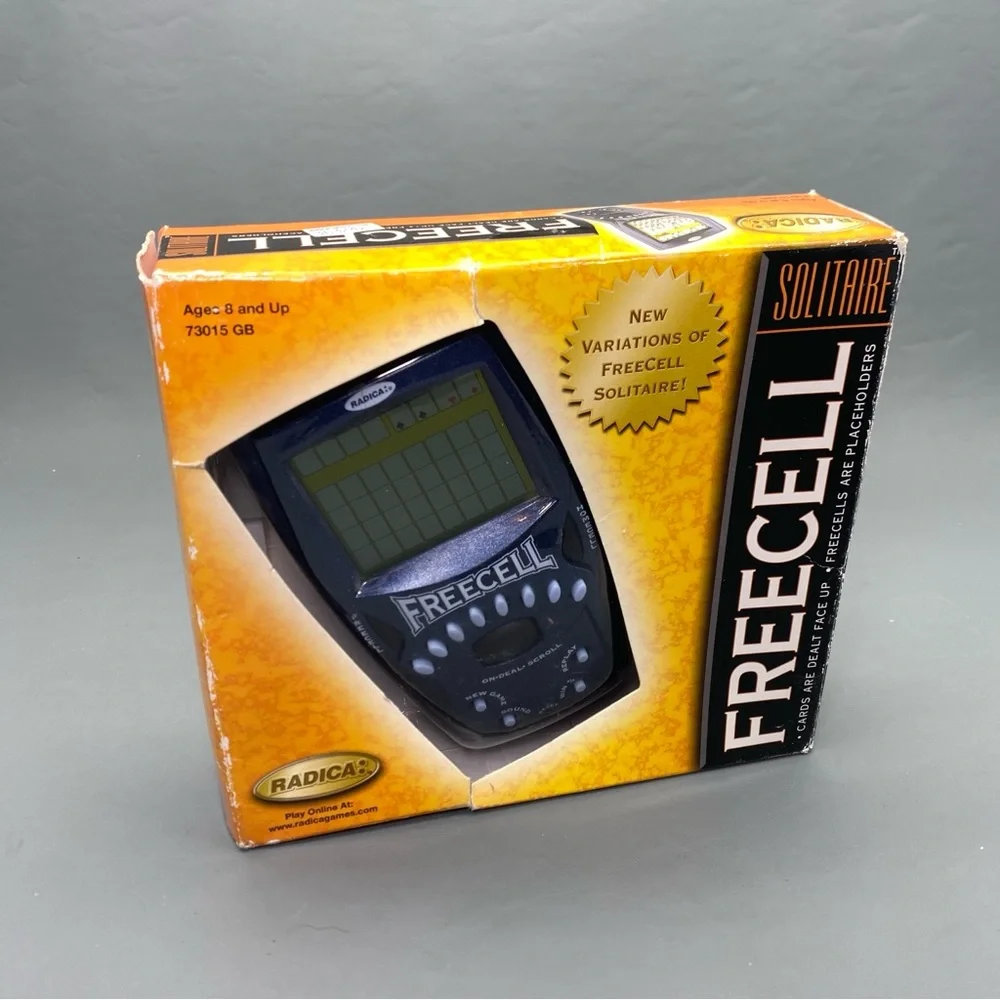 Radica 1999 Freecell Electronic Handheld Solitaire Game Blue Tested Working